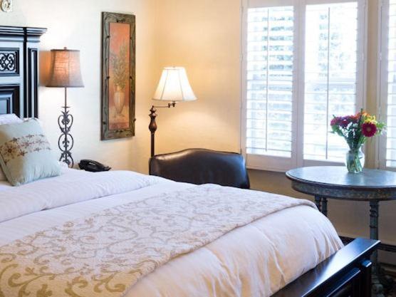 Half Moon Bay Inn - Main Street Downtown Ngoại thất bức ảnh
